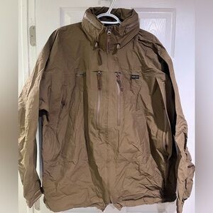 Propper Gortex Rain Cold Weather Jacket Coyote Brown Large Made in USA